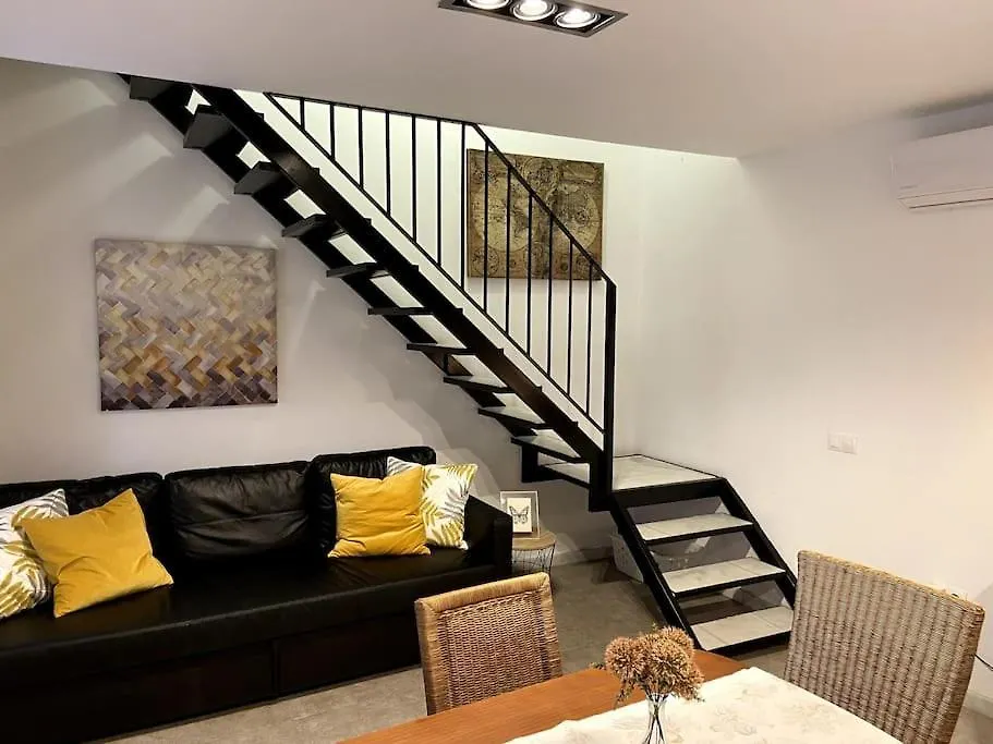 Apartamento Moderno Duplex En La Tacita De Plata Cádiz España