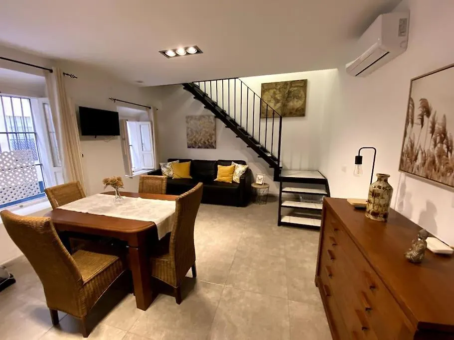 Appartamento Moderno Duplex En La Tacita De Plata Cadice